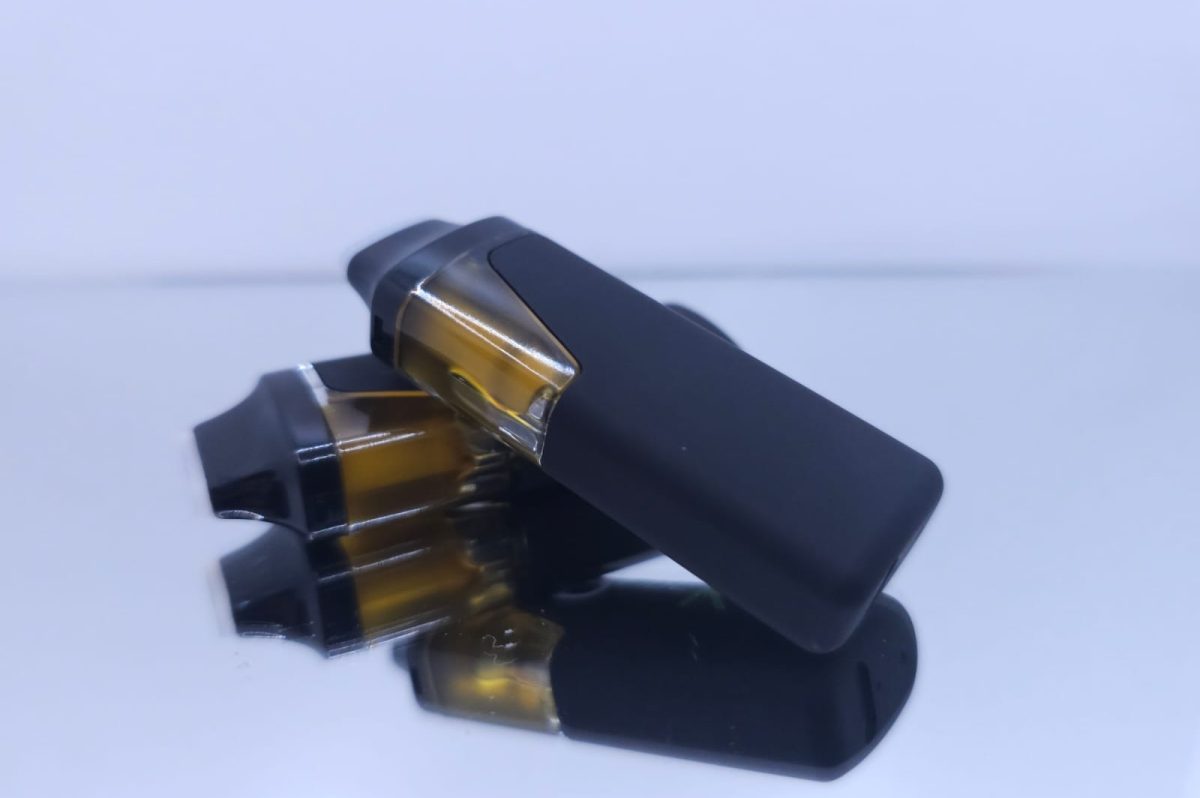 Consumer Safety and HHC Fluid: What You Need to Know About Usage and Side Effects