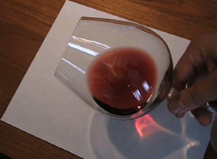 The role of color in wine tasting: how hue influences perception